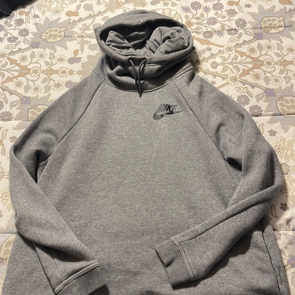 Nike Hoodie - Picture 1 of 5